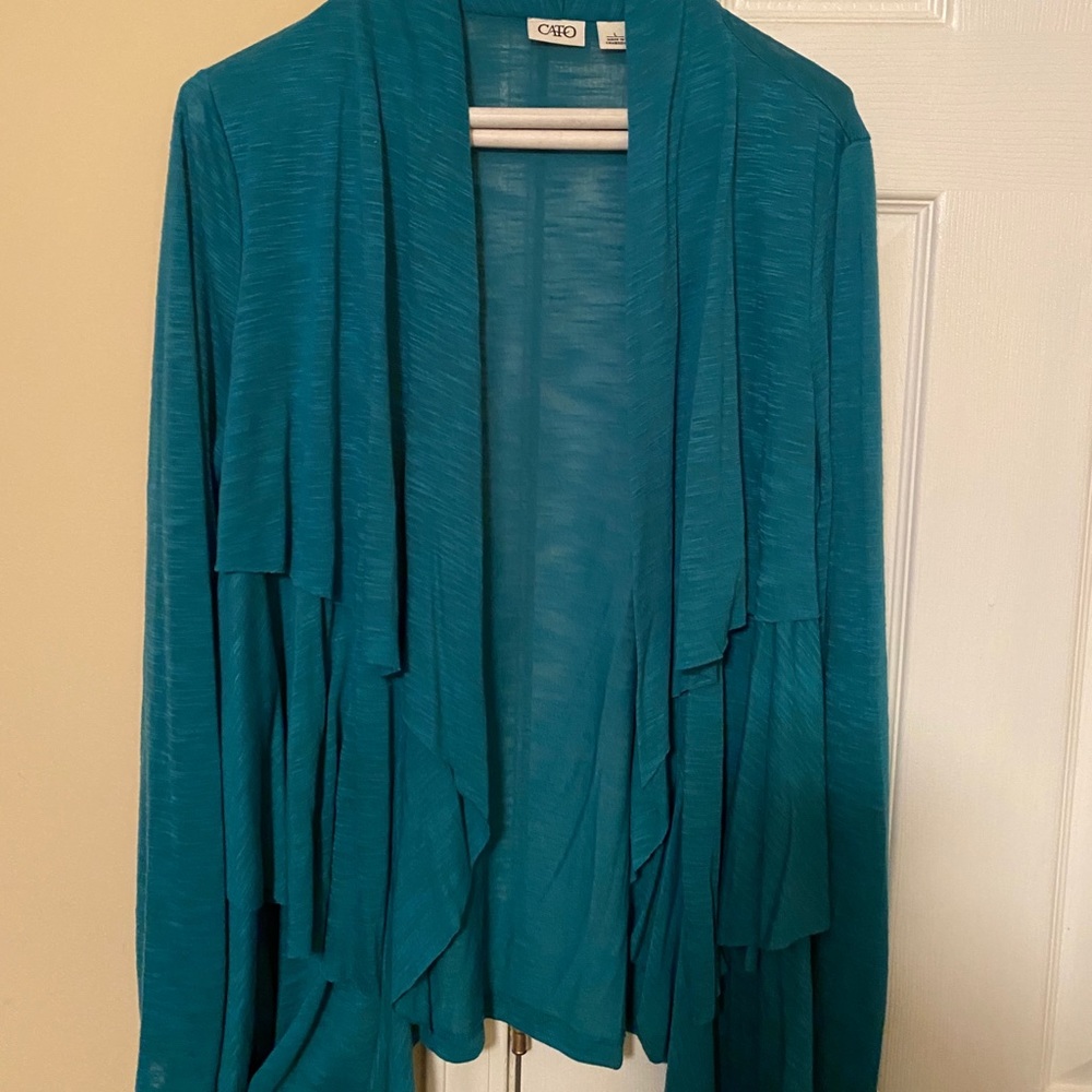 Blue greenish long sleeve shirt .. I wore it once